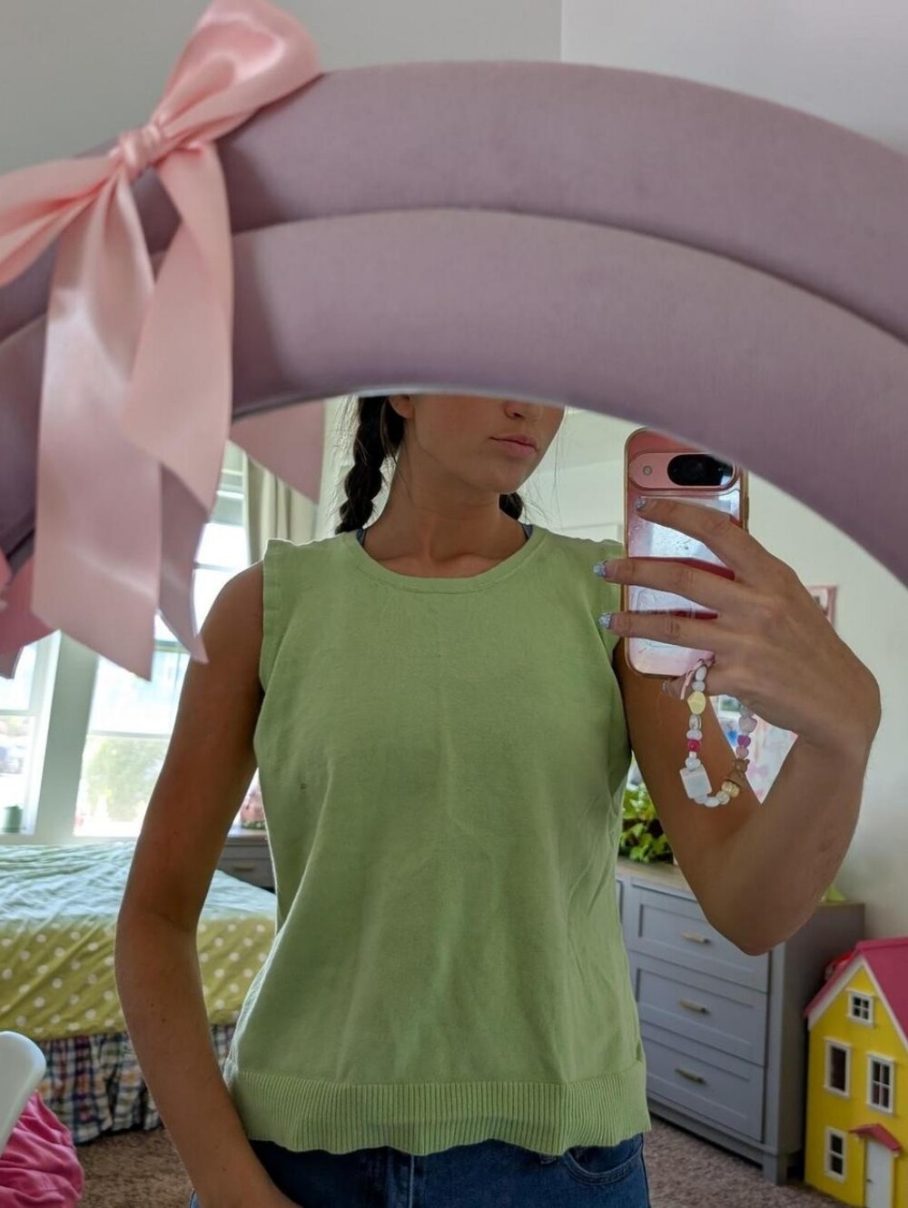 Sleeveless Knit Tank Top in Light Green Size XL